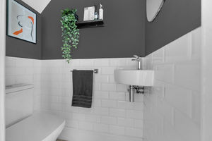 Photo 22- click for photo gallery